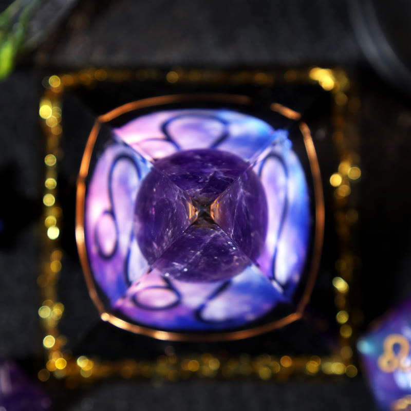 Pirámide de orgón Leo del zodíaco con grava de obsidiana y bola de amatista de Olivenorma 