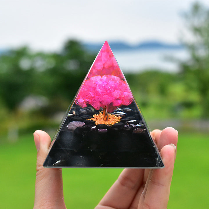Pirámide de orgón curativo de obsidiana de Olivenorma con cristal rosa 