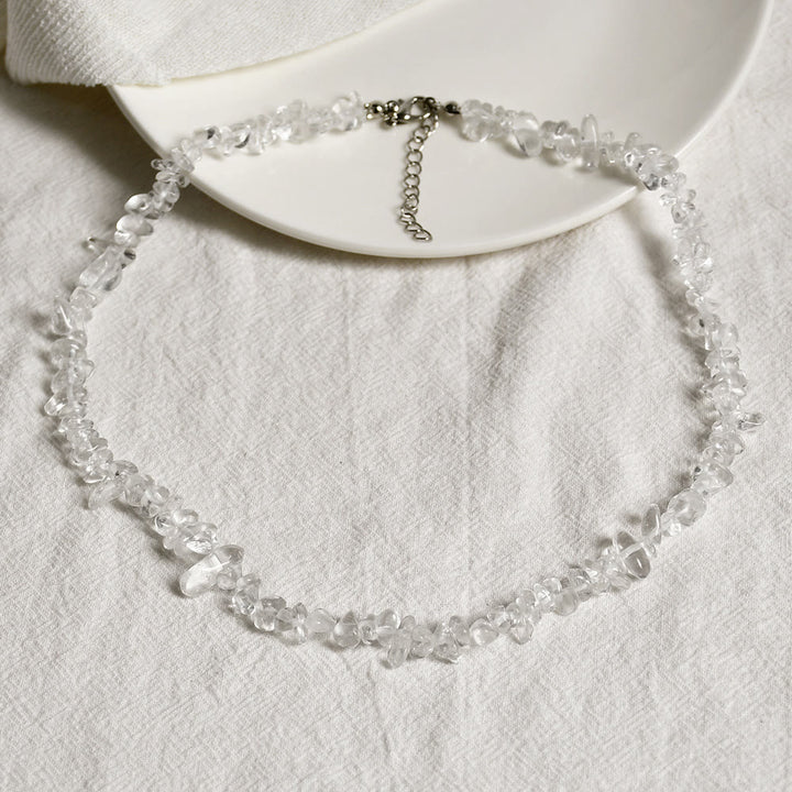 Collar de piedra de cristal pulida de forma irregular de Olivenorma