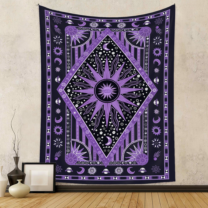 Tapiz bohemio con rayos de sol y luna de Olivenorma 