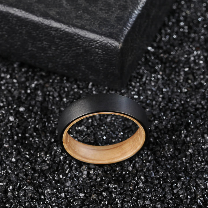 Anillo de tungsteno negro de madera de barril de whisky de 6 mm de Olivenorma