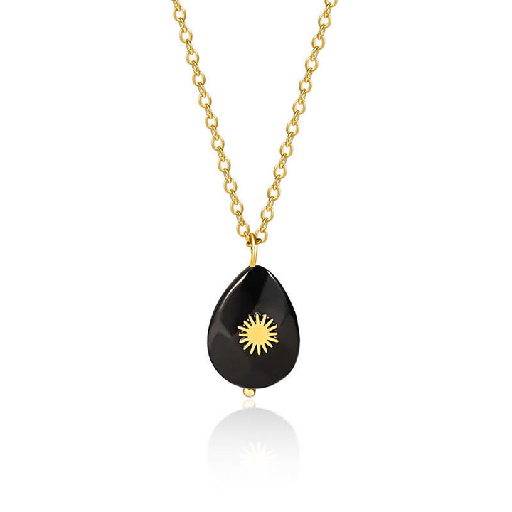 Collar con gemas curativas y gotas de agua con hexagrama