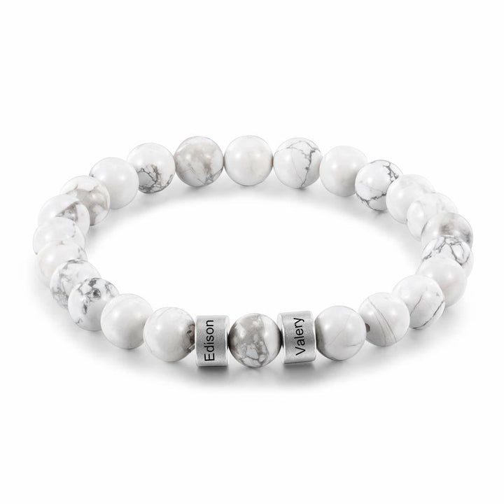 Pulsera de hombre personalizada con cuentas grabadas en piedra natural de Olivenorma