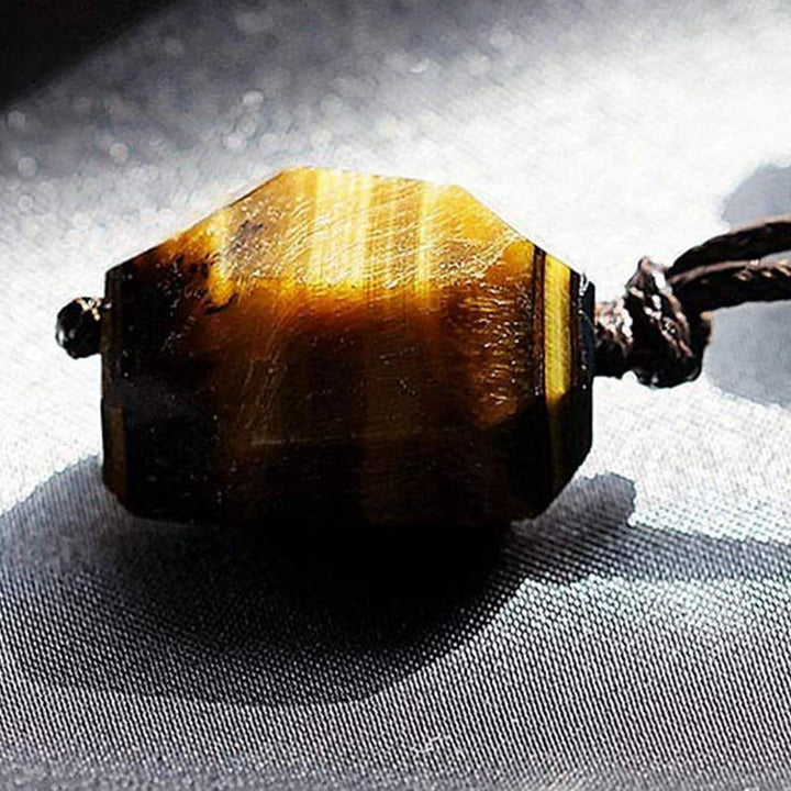 Collar de piedra preciosa protectora de ojo de tigre natural