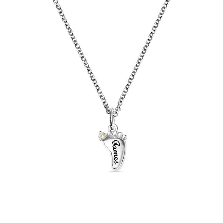 Collar con piedras de nacimiento de pies de bebé grabados y personalizados de Olivenorma