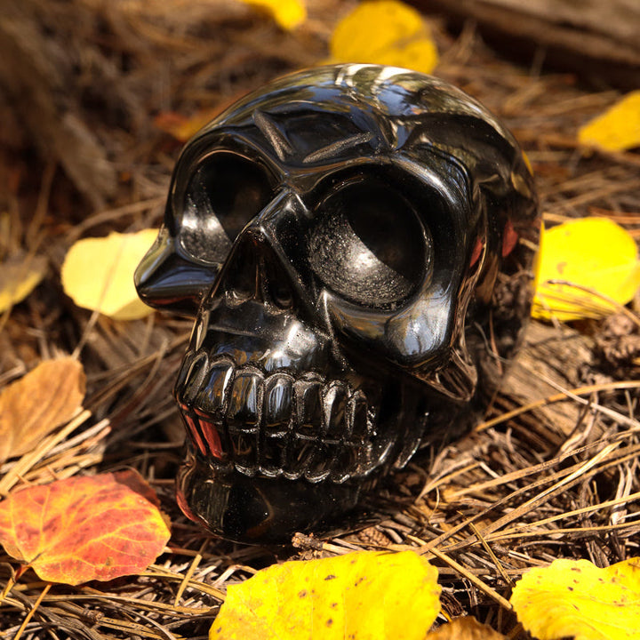 Decoración de calavera de cristal de obsidiana de Olivenorma