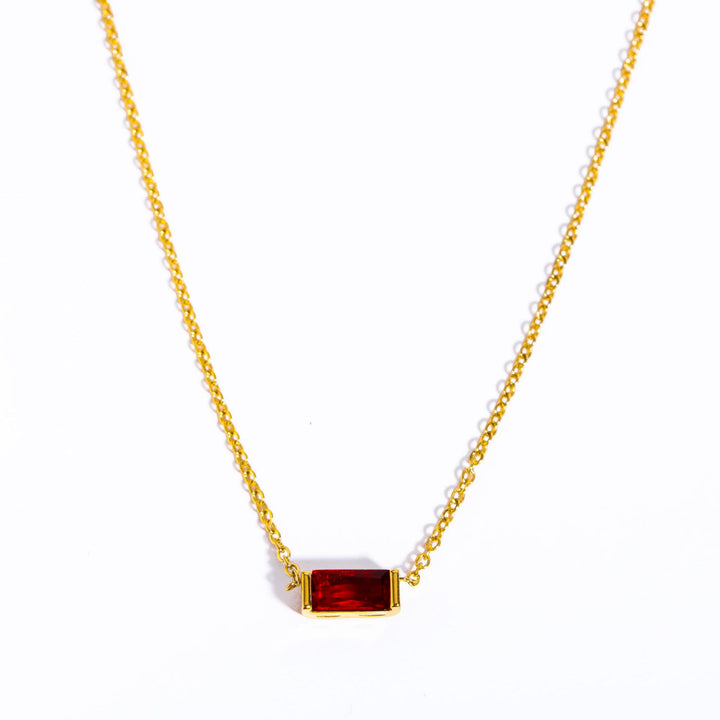 Collar de acero inoxidable con colgante rectangular sencillo de piedra natal de Olivenorma 