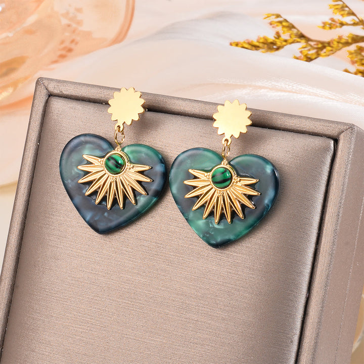 Pendientes de acero inoxidable dorados con ágata musgosa de Olivenorma en forma de corazón 