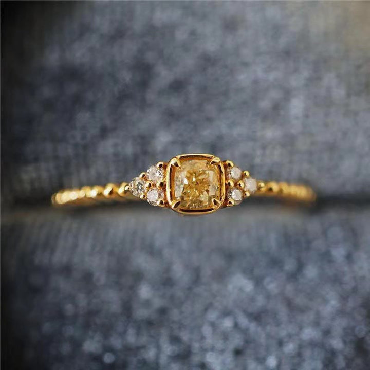 Anillo delicado de citrino natural de Olivenorma