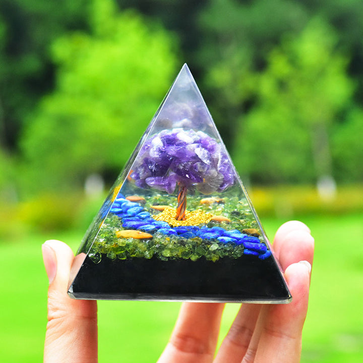 Pirámide de orgón del árbol de la vida de lapislázuli, obsidiana, peridoto y amatista de Olivenorma